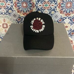 Eleven Paris hat